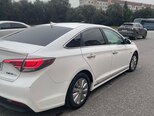 Hyundai Sonata-5