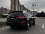 Kia Sorento-4