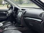 Kia Sorento-8