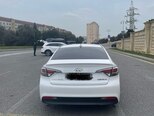 Hyundai Sonata-10