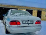 Mercedes E 230-12