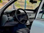 Mercedes E 230-9