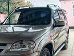 Chevrolet Niva-8