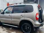 Chevrolet Niva-11