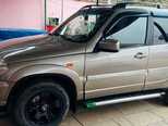Chevrolet Niva-16