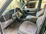 Jeep Cherokee-10