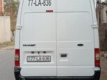 Ford Transit-5