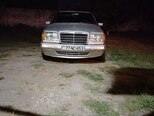 Mercedes 200 D-1