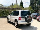 Mitsubishi Pajero io-3