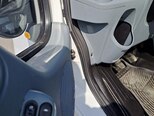 Ford Transit-11