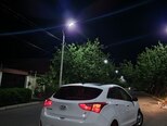 Hyundai Elantra-5