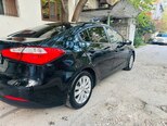 Kia Cerato-8