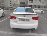 Kia Cerato-7