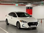 Hyundai Elantra-2