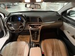 Hyundai Elantra-13