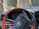 Toyota Land Cruiser-13