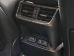 Lexus ES 300h-16