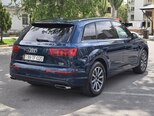 Audi Q7-6