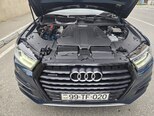 Audi Q7-11