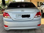 Hyundai Accent-2