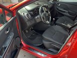 Renault Clio-13