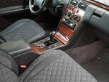 Mercedes E 200-6
