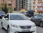 Toyota Camry-1