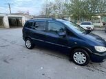 Opel Zafira-4