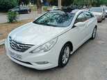 Hyundai Sonata-1