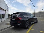 BMW X7-4