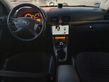 Toyota Avensis-12