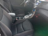 Hyundai Elantra-6