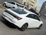 Hyundai Elantra-5