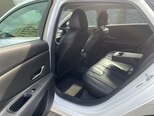 Hyundai Elantra-11