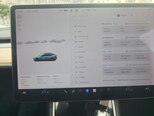 Tesla Model 3-4