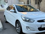 Hyundai Accent-3