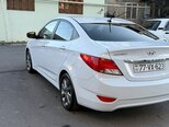 Hyundai Accent-6