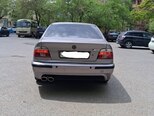 BMW 523-2