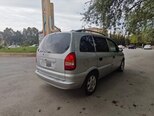 Opel Zafira-10