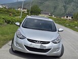 Hyundai Elantra-1