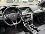 Hyundai Sonata-12