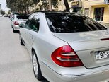 Mercedes E 240-3