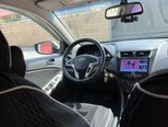 Hyundai Accent-15