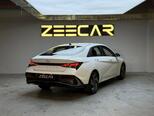 Hyundai Elantra-4