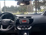 Kia Rio-15