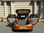 Nissan March-6