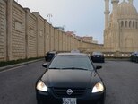 Nissan Altima-5