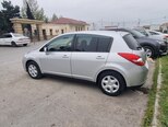 Nissan Tiida-4