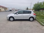 Nissan Tiida-9