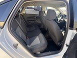 Volkswagen Polo-9